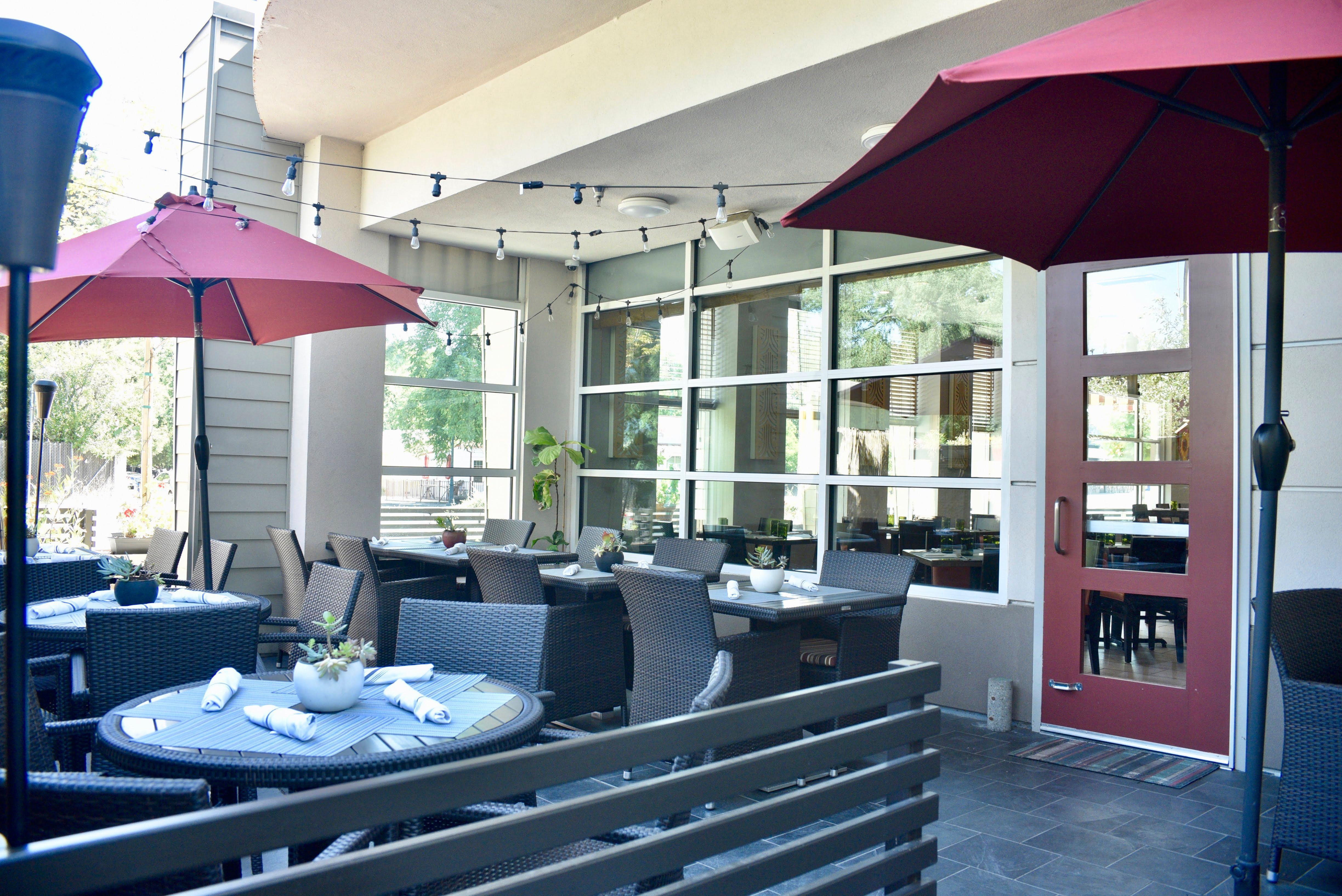 Holiday Inn Windsor - Wine Country By Ihg Extérieur photo