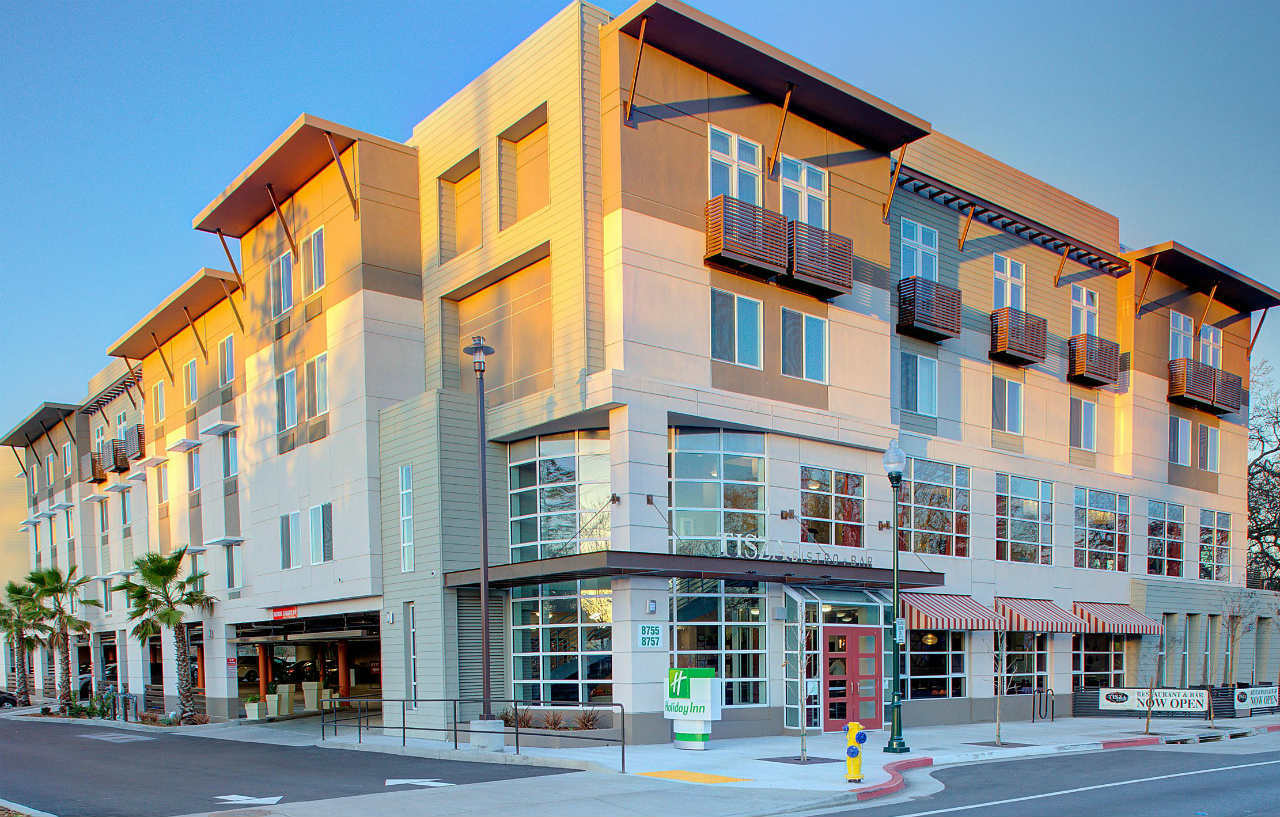 Holiday Inn Windsor - Wine Country By Ihg Extérieur photo